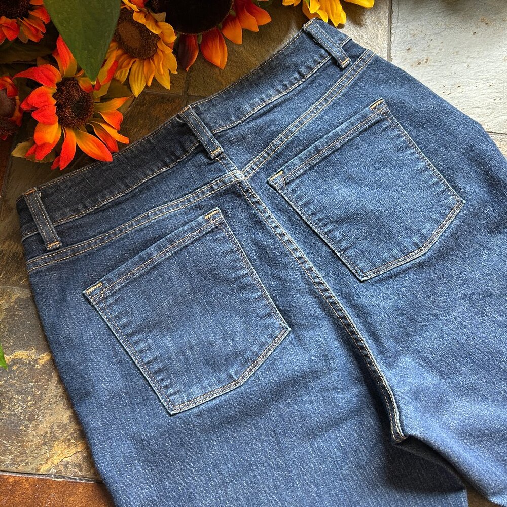 L.L. Bean Classic Fit True Shape Slim-Leg Ankle Jean (NEW) - Picture 9 of 11